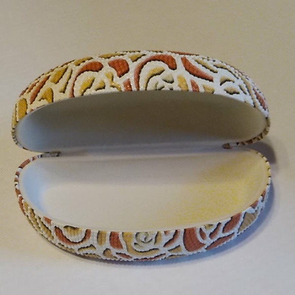 Nwt Sunglasses & Case - Picture 3 of 10